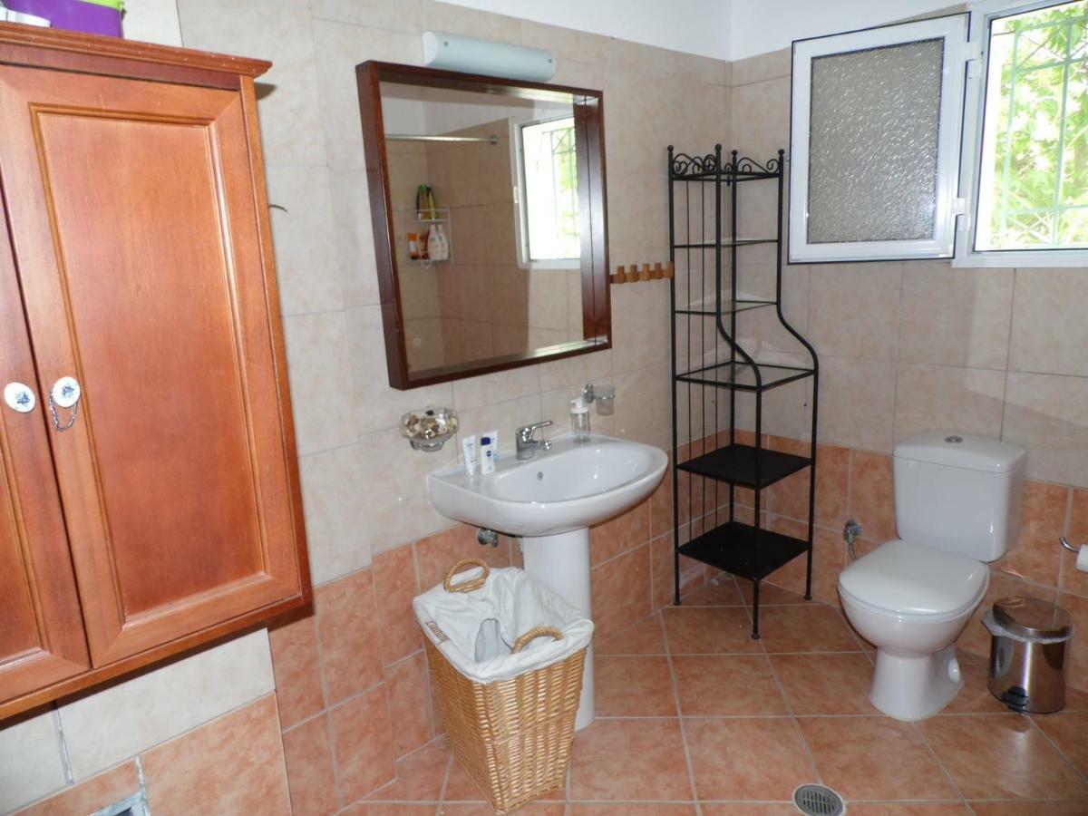 Theni Olive Grove Villa Kato Yerakarion Exteriör bild